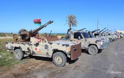 В результате боев под Триполи в Ливии погибли более 30 человек
