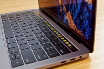 Как исправить залипающую клавиатуру MacBook без ремонта