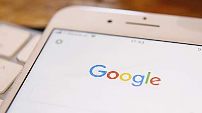 Google планирует выпустить смартфон с гибким дисплеем