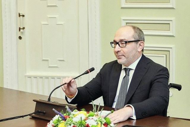 Мэр Харькова предлагает провести редекоммунизацию маршала Жукова
