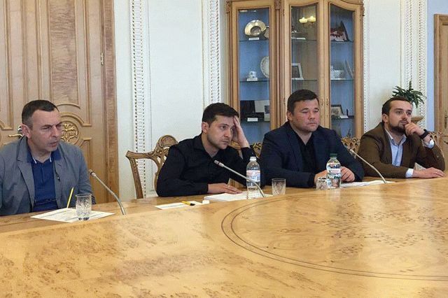 Зеленский рассказал о сегодняшних договоренностях с парламентариями по инаугурации