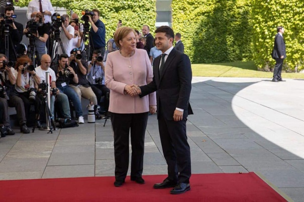 Зеленский подвел итог переговорам с Меркель