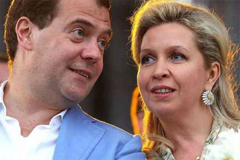 Медвечук рассказал, что его кумой является жена премьер-министра РФ