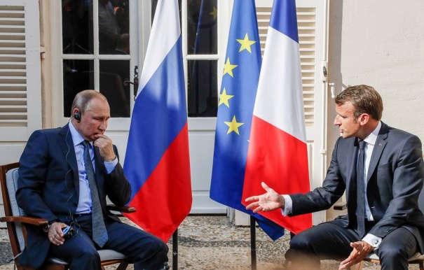 Путин заявил об оптимизме после переговоров с Зеленским