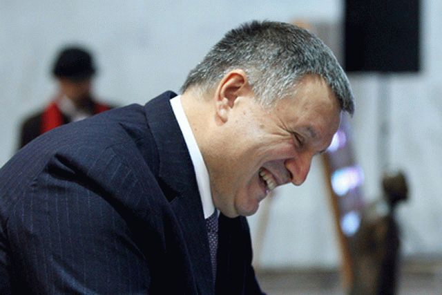 Аваков заявил, что его заявление об отставке будет на столе Зеленского