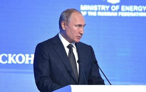 Путин заявил о мощном давлении со стороны США
