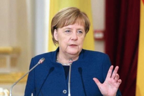 Меркель высказалась о снятии санкций против России  