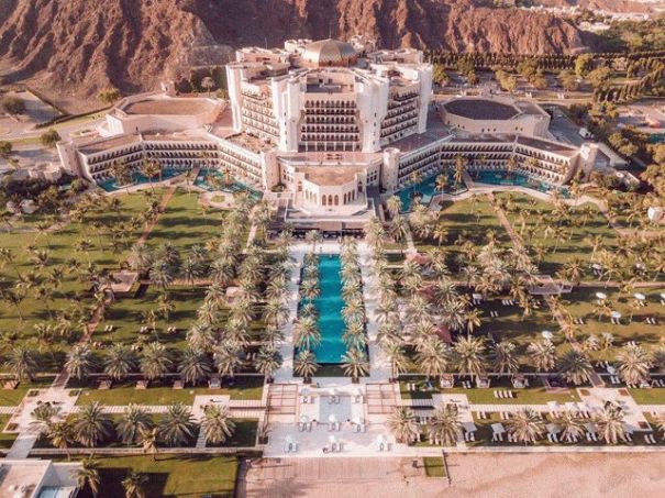 Зеленского заметили на отдыхе в крутом отеле Омана