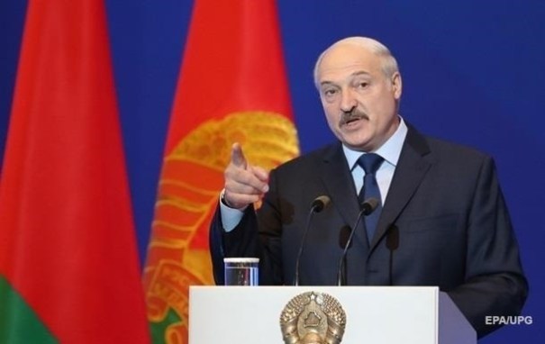 Лукашенко объяснил причины отказа слияния Беларуси с Россией