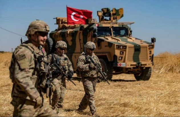 Турция уничтожила колонну российских военных в Ливии: видео