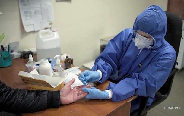 В Украине зафиксирован рекордный прирост больных коронавирусом