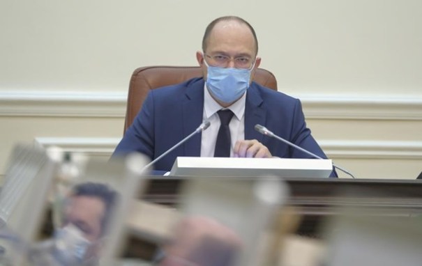 Шмыгаль заявил о готовности Украины к пику заболеваемости коронавирусом