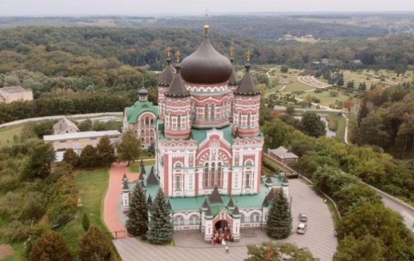 В Киеве коронавирус нашли в женском монастыре