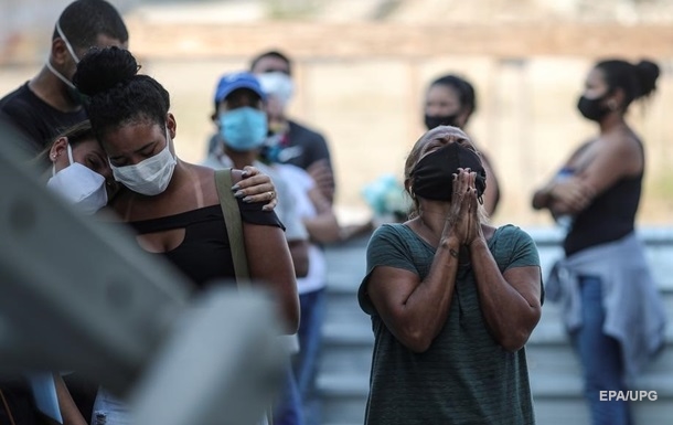 Бразилия вышла на второе место в мире по количеству умерших от коронавируса