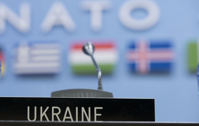 В Кремле связали новый статус Украины в НАТО с войной на Донбассе