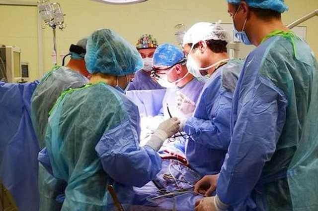 Во Львове провели первую трансплантацию сердца