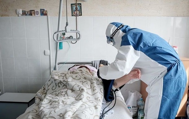 В Украине новый рекорд по госпитализированным с COVID-19