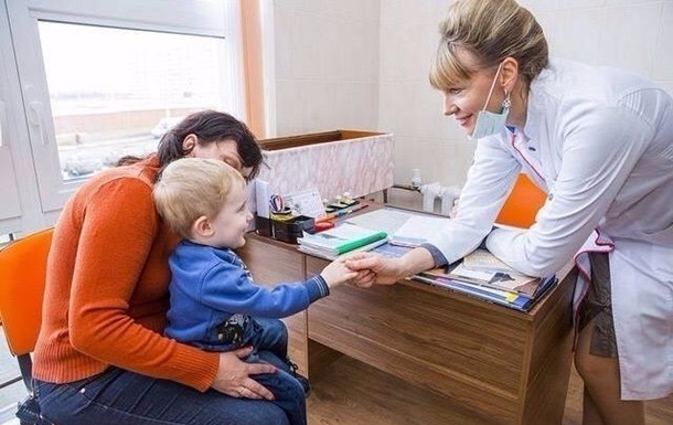 Степанов заявил о повышении зарплат семейным врачам