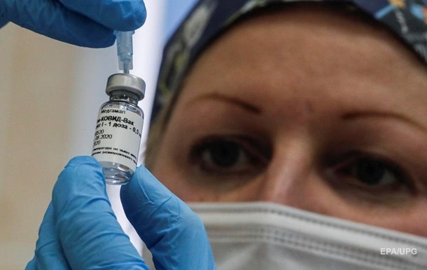 Российскою вакцину от коронавируса будут испытывать в Беларуси