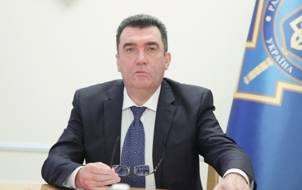 Данилов заявил о причастности России к решению КСУ