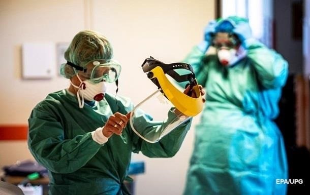 В Украине коронавирусом заразились еще 9.4 тысячи человек