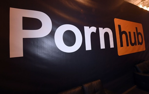 Pornhub удалил миллионы видео после скандала