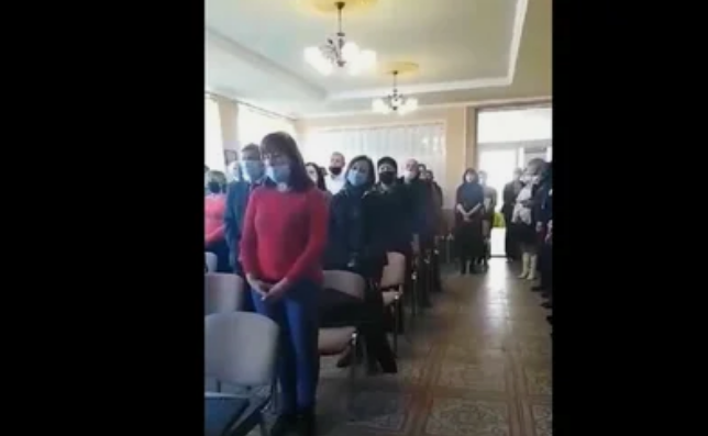На Закарпатье депутаты на сессии спели гимн Венгрии
