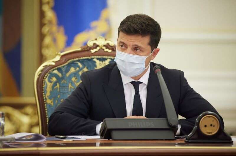 Зеленский поручил Тимошенко сделать аудит тарифов по газу