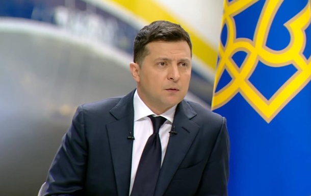 Зеленский заявил, что Украина не должна проситься в НАТО